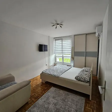 Lägenhet Modern Spacious Ilidza Sarajevo
