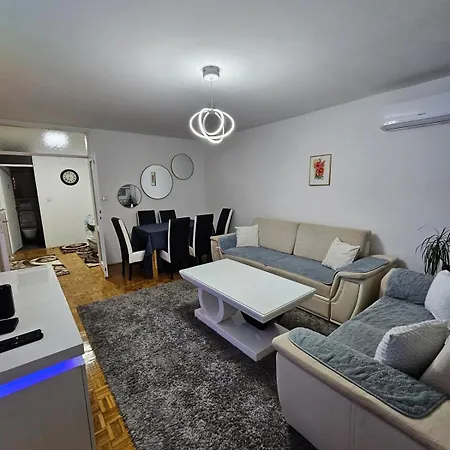 Lägenhet Modern Spacious Ilidza